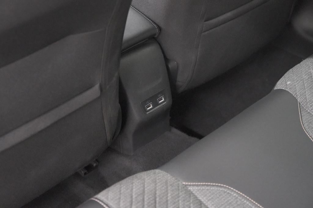 Peugeot 208 ev allure 50 kwh | 98,9% soh | 11 kw lader | navigatie | parkee