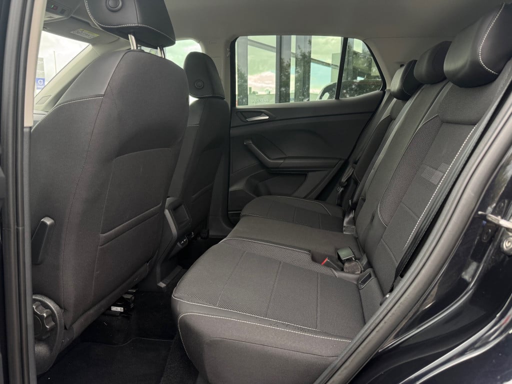 Volkswagen T-cross 1.5 tsi style * 150 pk * camera * stoelverwarming * clim
