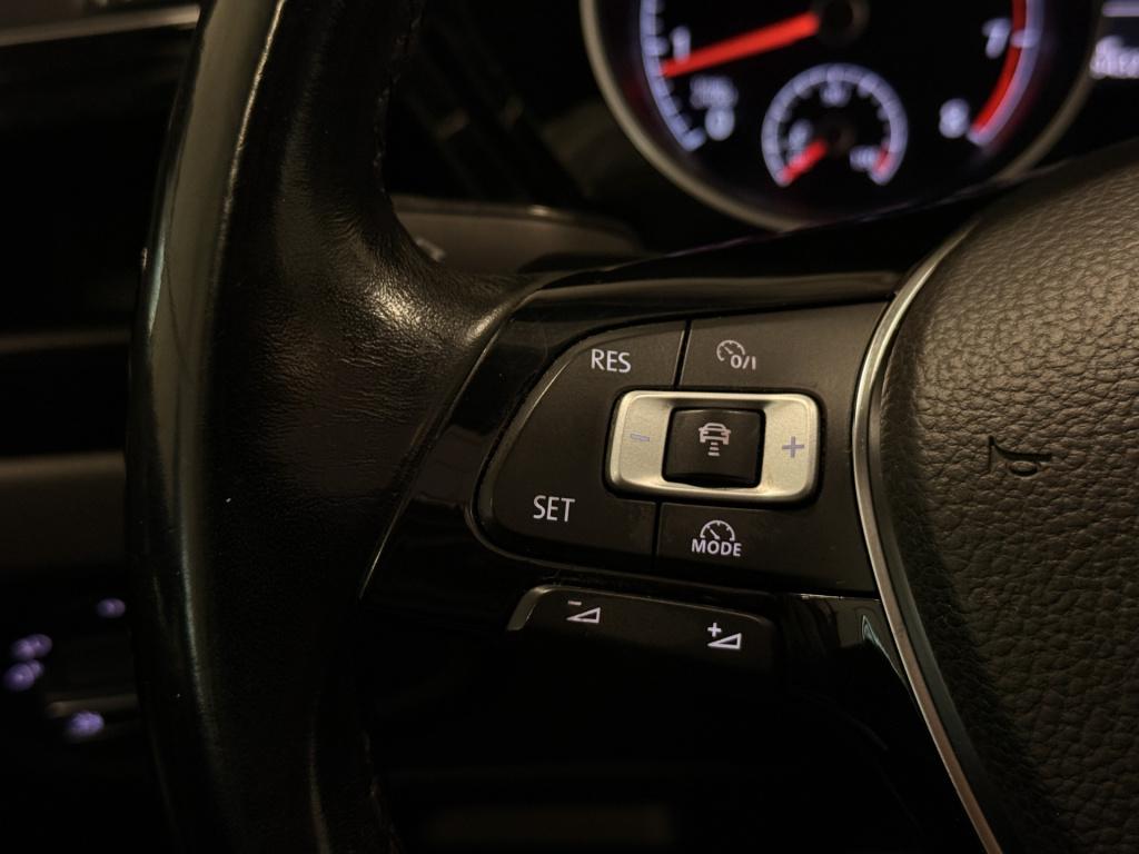 Volkswagen Touran 1.4 tsi comfortline 7p | pano | stoelverwarming | achteru