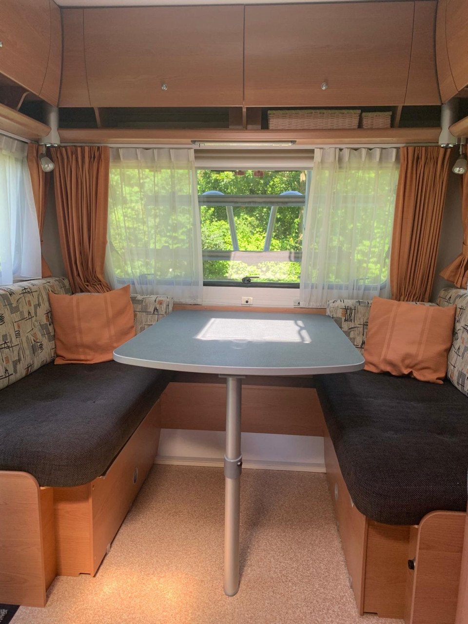 Caravan Kip Skyline 44 TDB Aircool Edition uit 2008