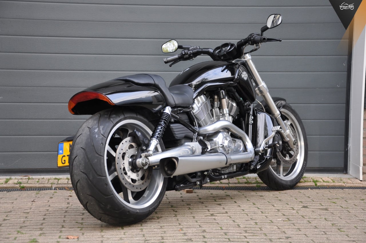 Harley Davidson VRSCF V-ROD MUSCLE 5HD 10800 kilometers!