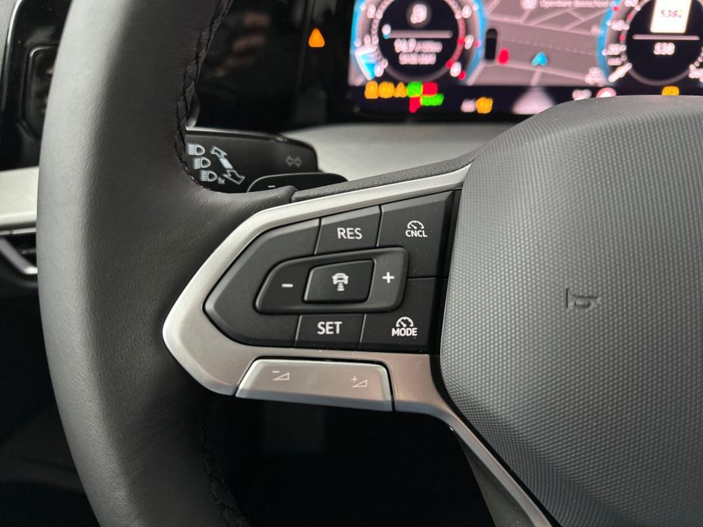 Volkswagen Golf 1.5 etsi life edition dsg7 116pk