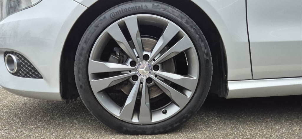 Mercedes-Benz A-Klasse 180 ambition l airco l camera l navigatie l stoelver