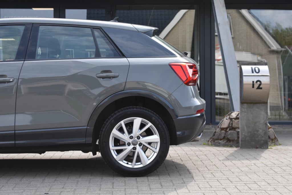 Audi Q2 35 tfsi epic | afn. trekhaak | navigatie | nap | cruise controle | 