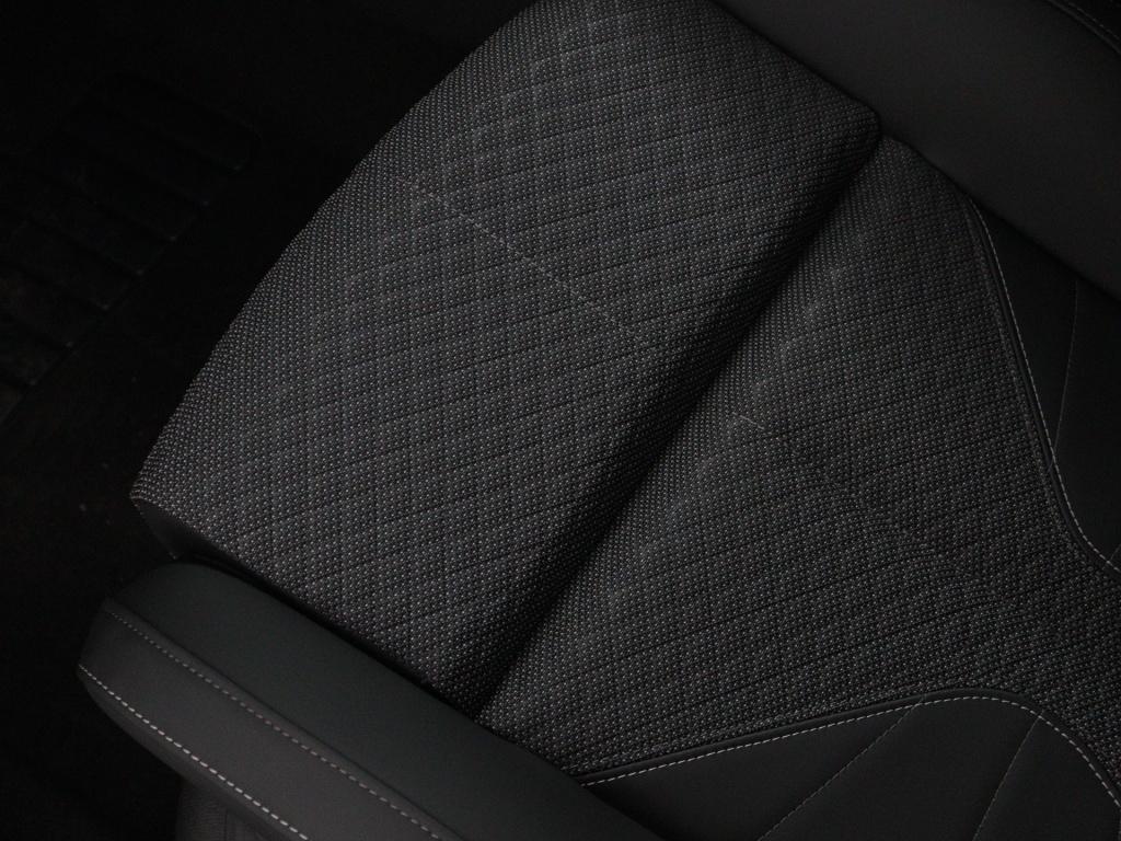 Ds Ds 4 plug-in hybrid 225pk | pallas | pack comfort | pack tech | 2 + 6jaa