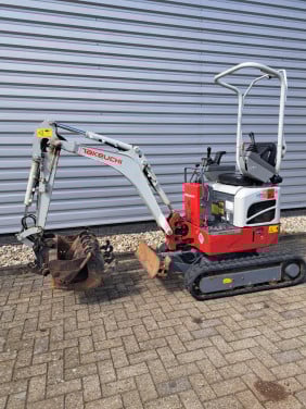 Mini graafmachines, knikladers en rupsdumpers te huur