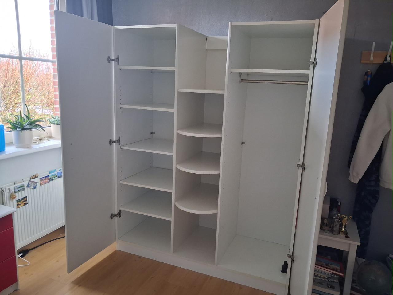 Kledingkast wit 2deurs