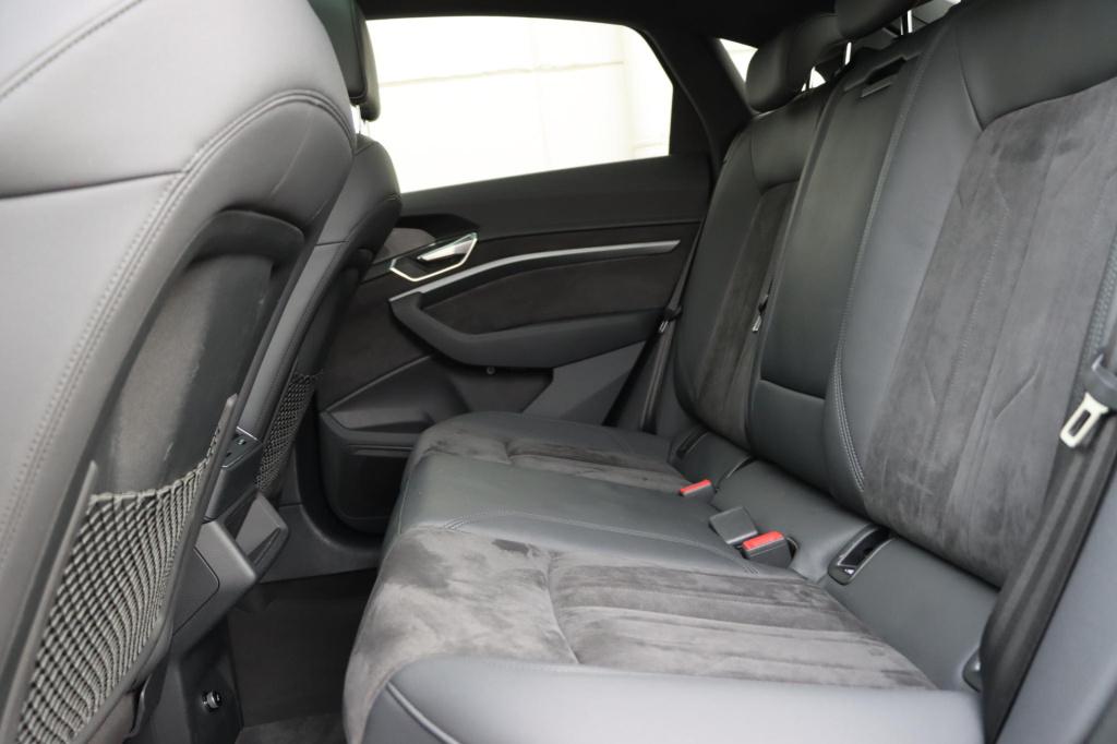 Audi E-tron sportback 50 quattro business edition plus 71 kwh/313pk