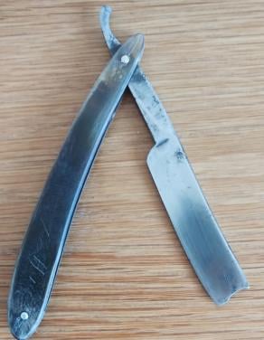 Barbiersmes 1830----1860.