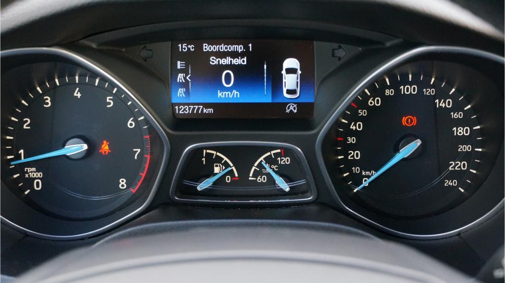 Ford Focus wagon 1.0 titanium rijklaar incl garantie