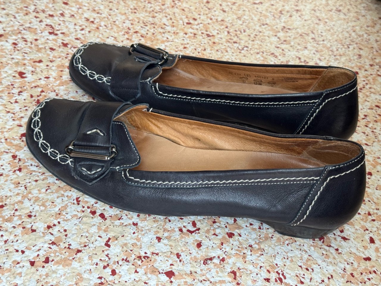 Donkerblauwe leren mocassins van Gabor in maat 42 (8) G