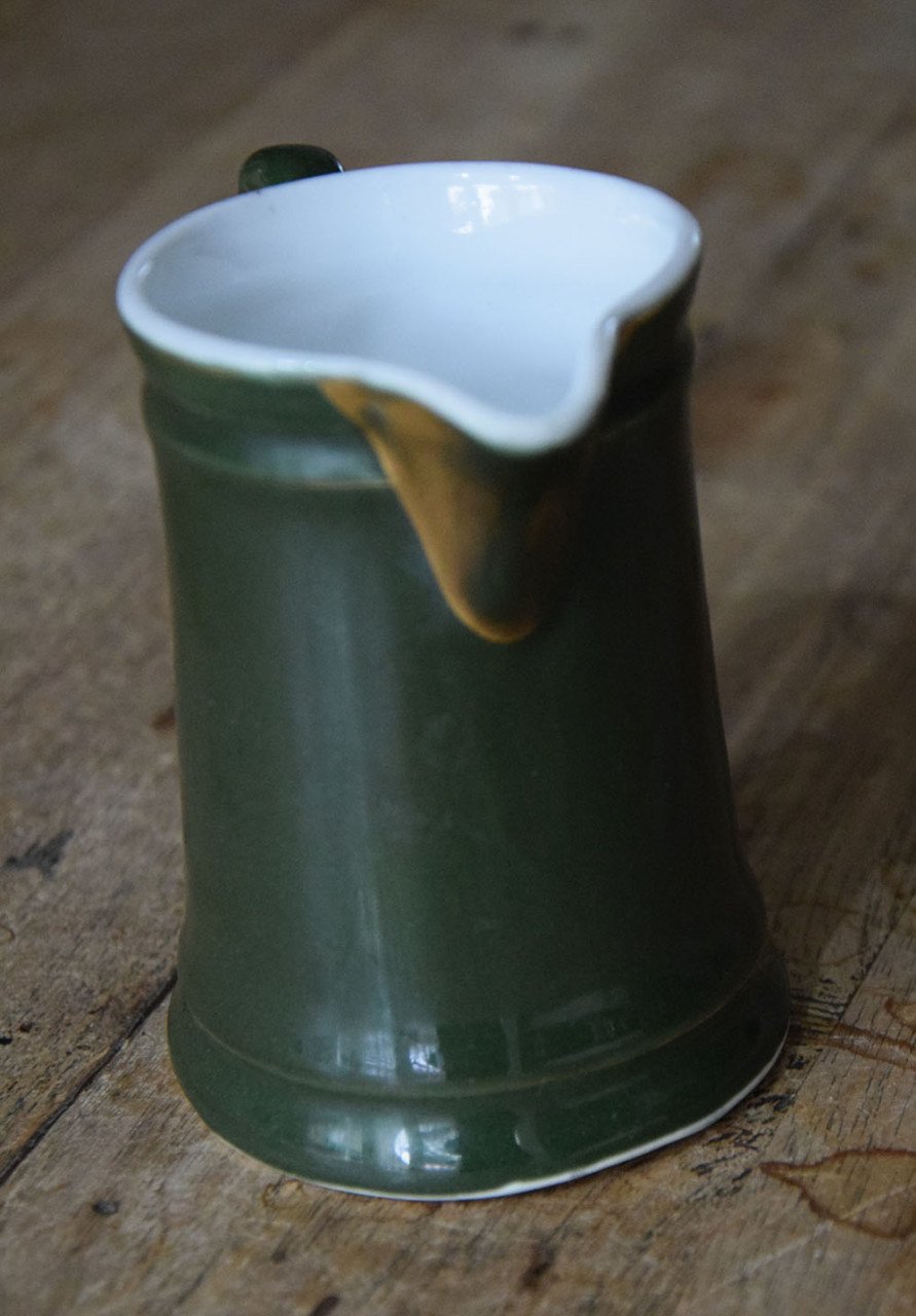 S.P.M Walküre melkkannetje porselein groen / goud