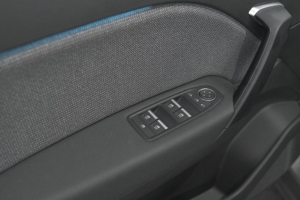 Renault Captur mild hybrid 160 edc techno | nieuw model | camera | navigati