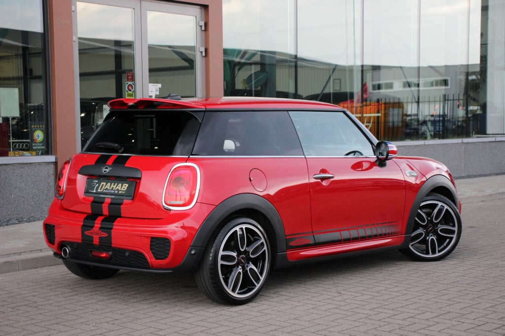 Mini Cooper mini 1.5 | john cooper works pakket | jcw stoelen | parkeersens