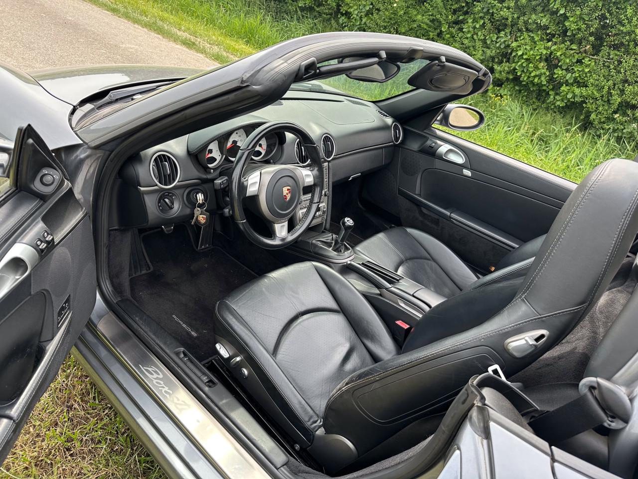 TK Porsche Boxster.