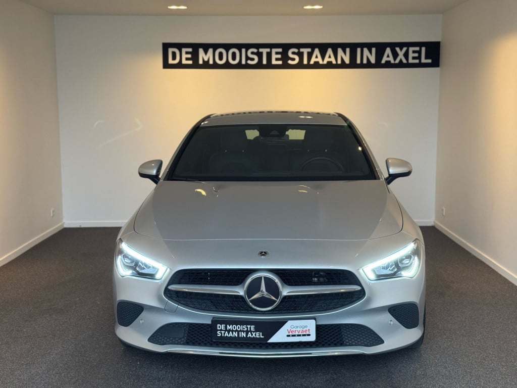 Mercedes-Benz Cla 250 e business solution