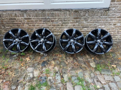 MINI Clubman velgen