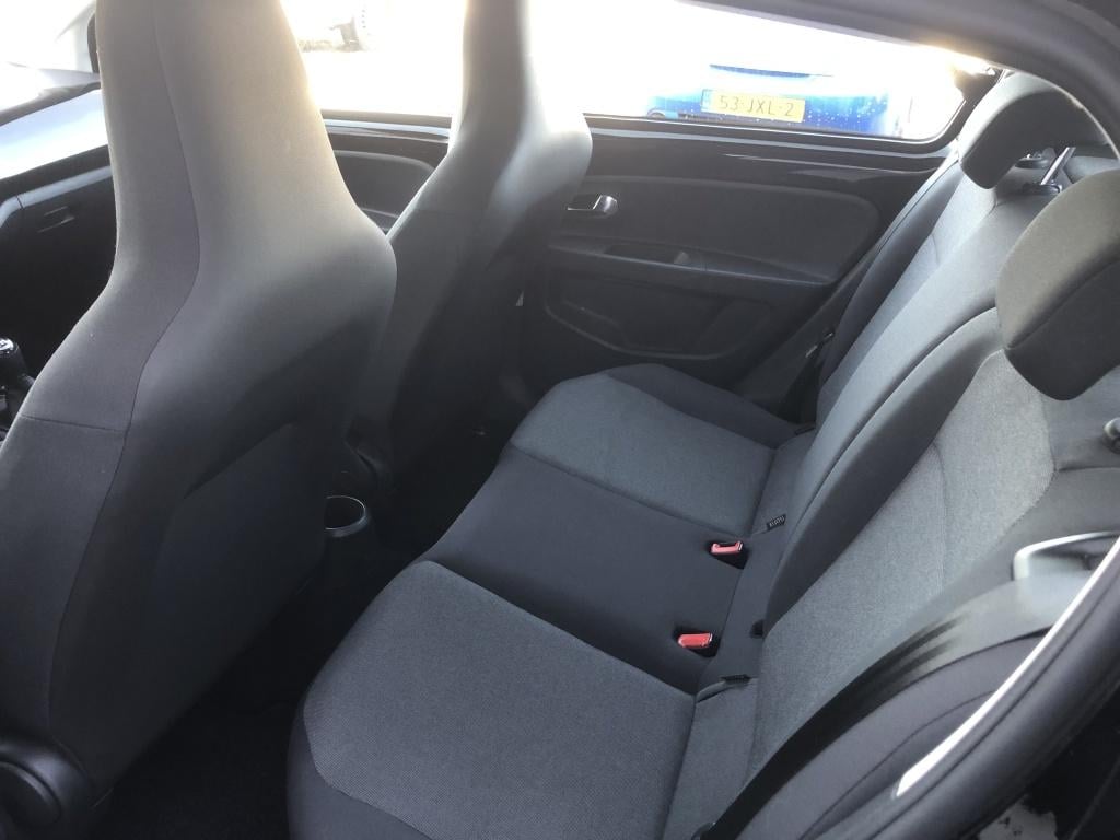 Volkswagen UP! 1.0 move up! bluem. 1e eigenaar