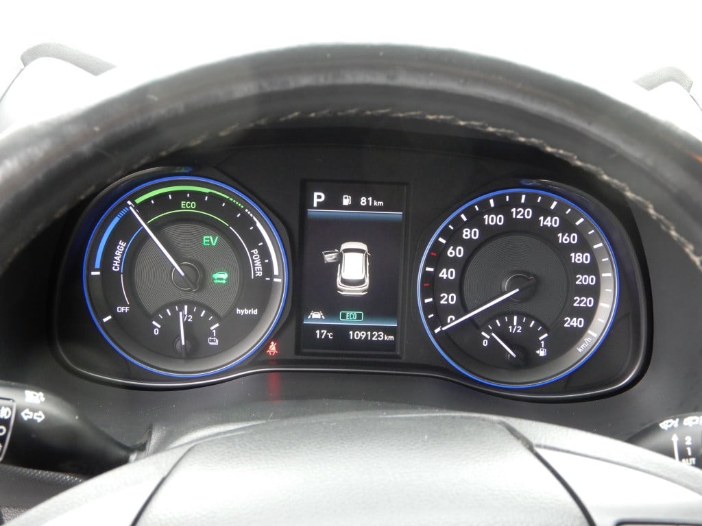 Hyundai Kona 1.6 gdi hev premium | 1e eig. | nl auto | trekhaak