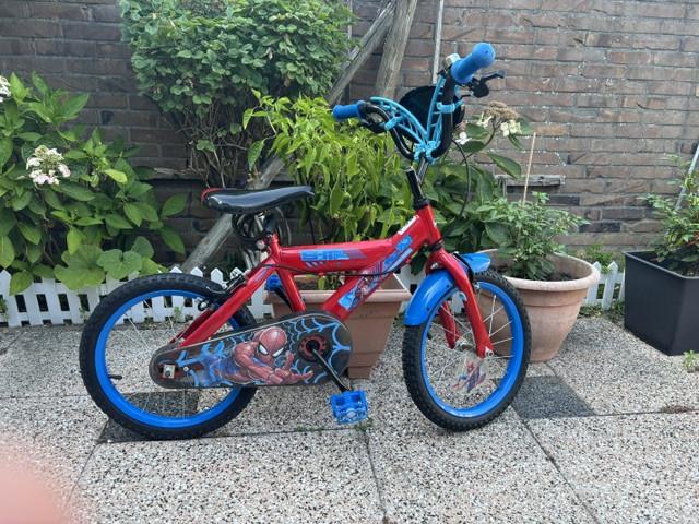 Hufty Spiderman jongensfiets