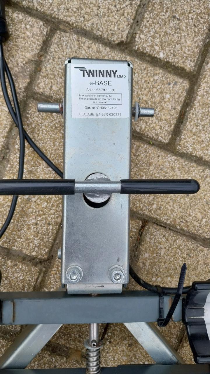 Fietsendrager  twinny load voor 2 e-bikes