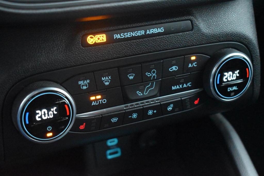 Ford Focus 1.0 ecoboost hybrid 155 pk st line style