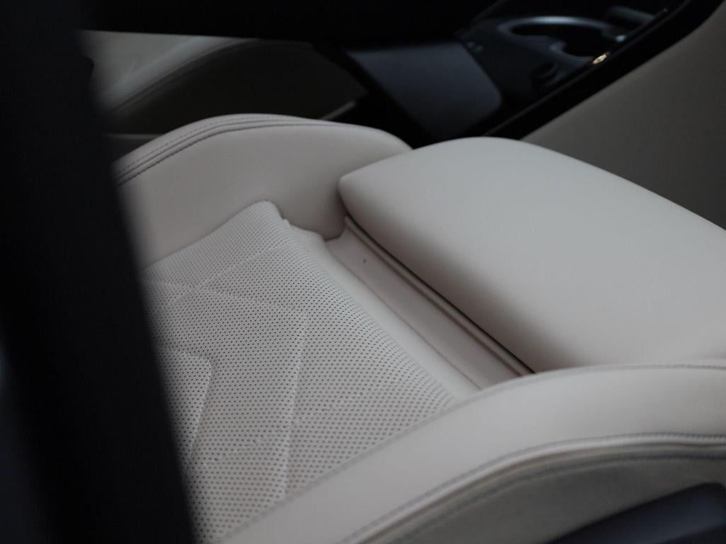 BMW X1 xdrive25e | automaat | leder | panorama dak | stoel verwarming | vir