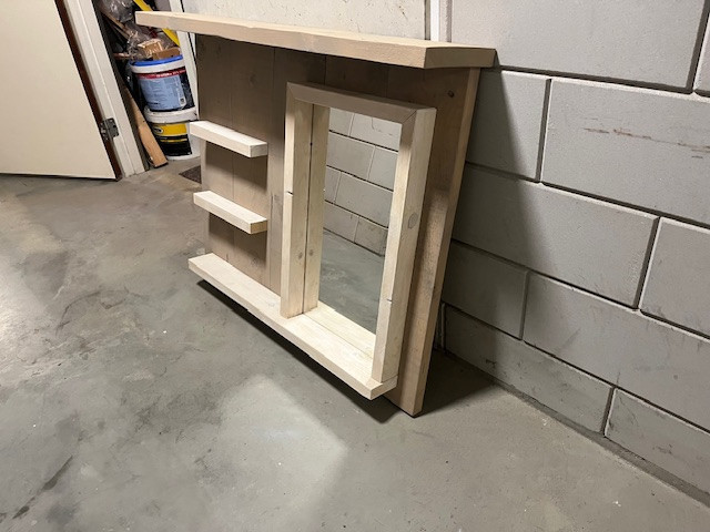 Wandmeubel met spiegel van steigerhout