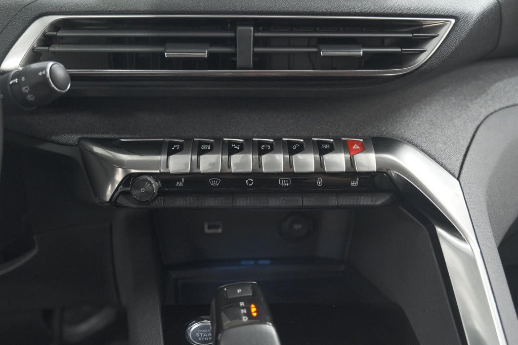 Peugeot 3008 puretech 130 eat8 blue lease premium | camera | elektronische 