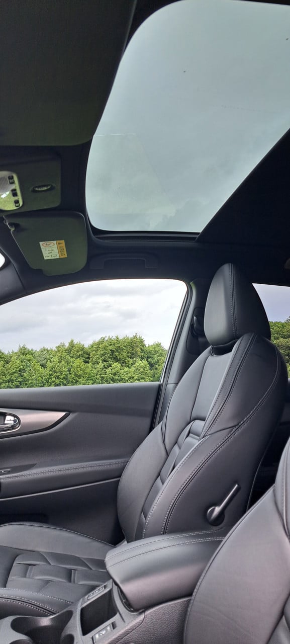 Nissan Qashqai Tekna +