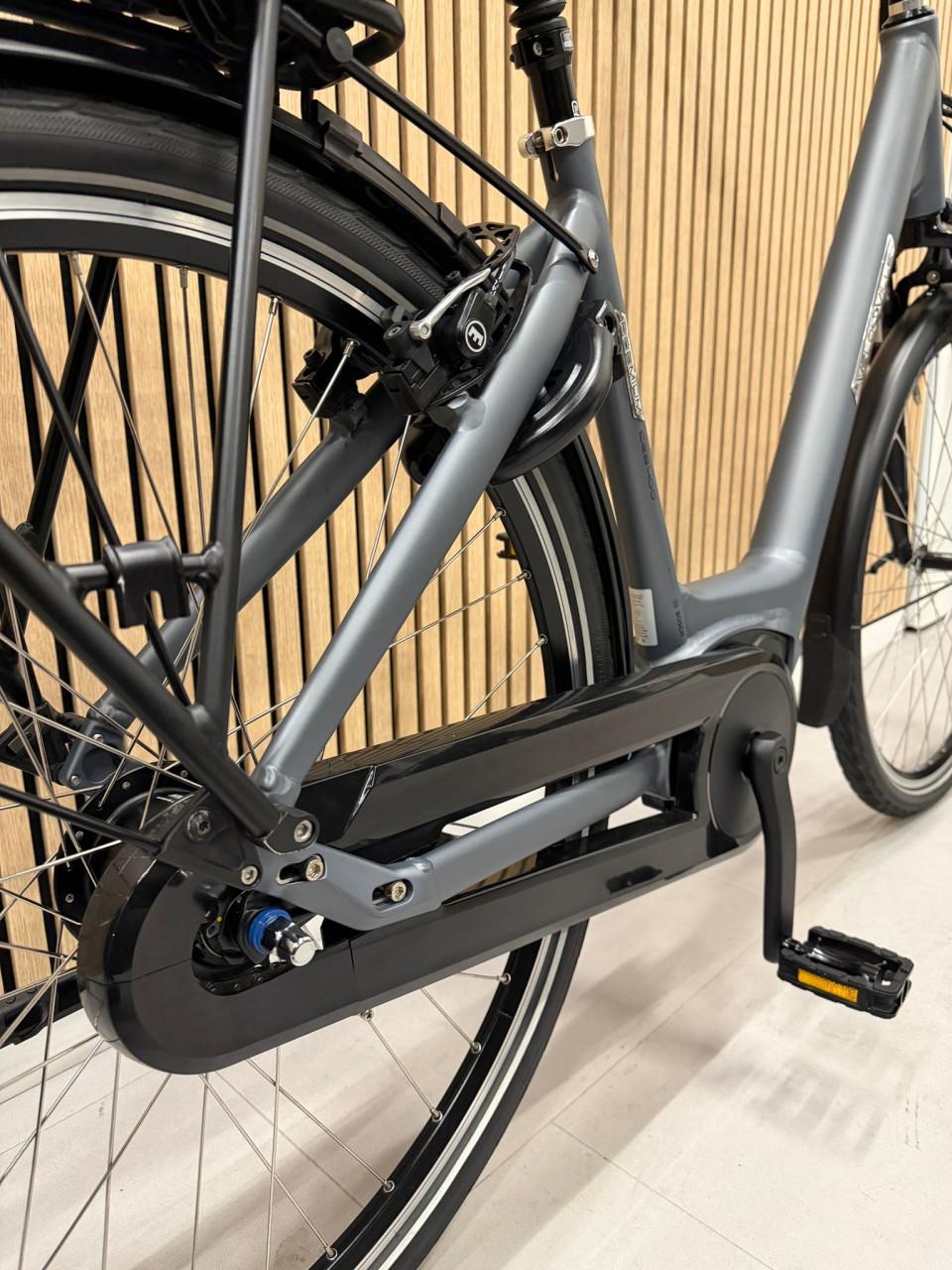 Velo de Ville Premium Bosch Active Line 50CM 6076KM 400Wh