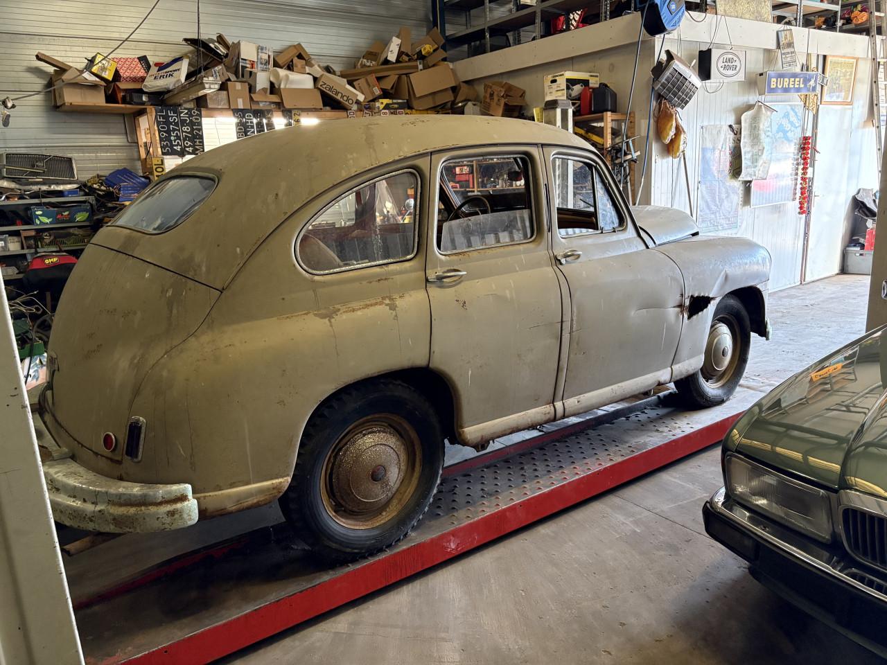 Standard Vanguard 1949