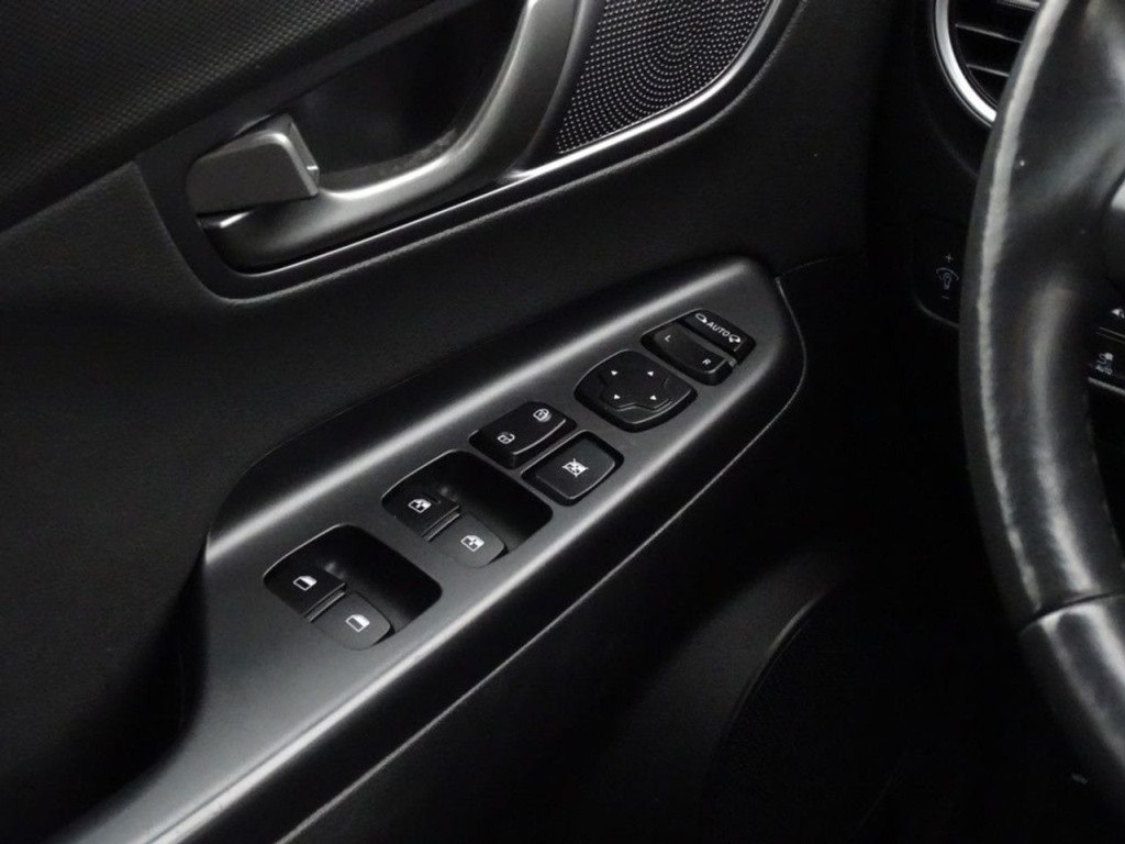 Hyundai Kona ev premium 64 kwh led | stoelkoeling | hud