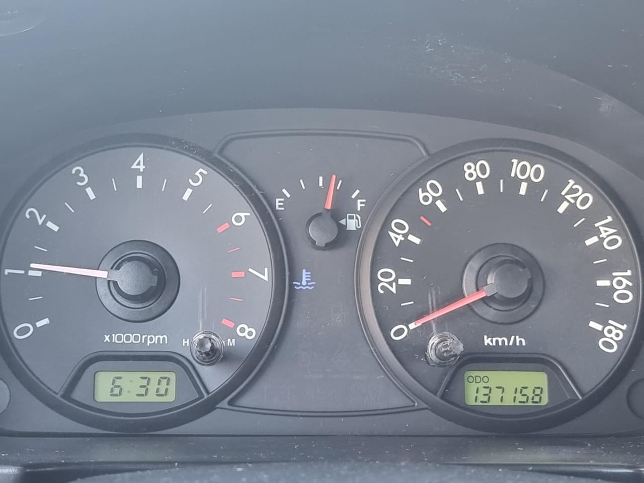 KIA PICANTO 2005 - 137158 km - Handgeschakeld - Moet weg wegens emigratie