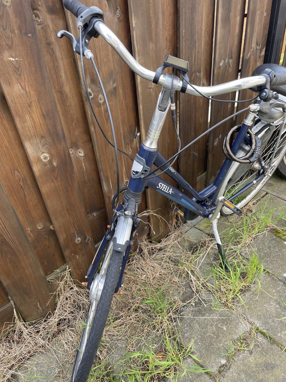 Voor Elektrische fiets STELLA -Vicenca- een goede ACCU..!! & LADER & Div.