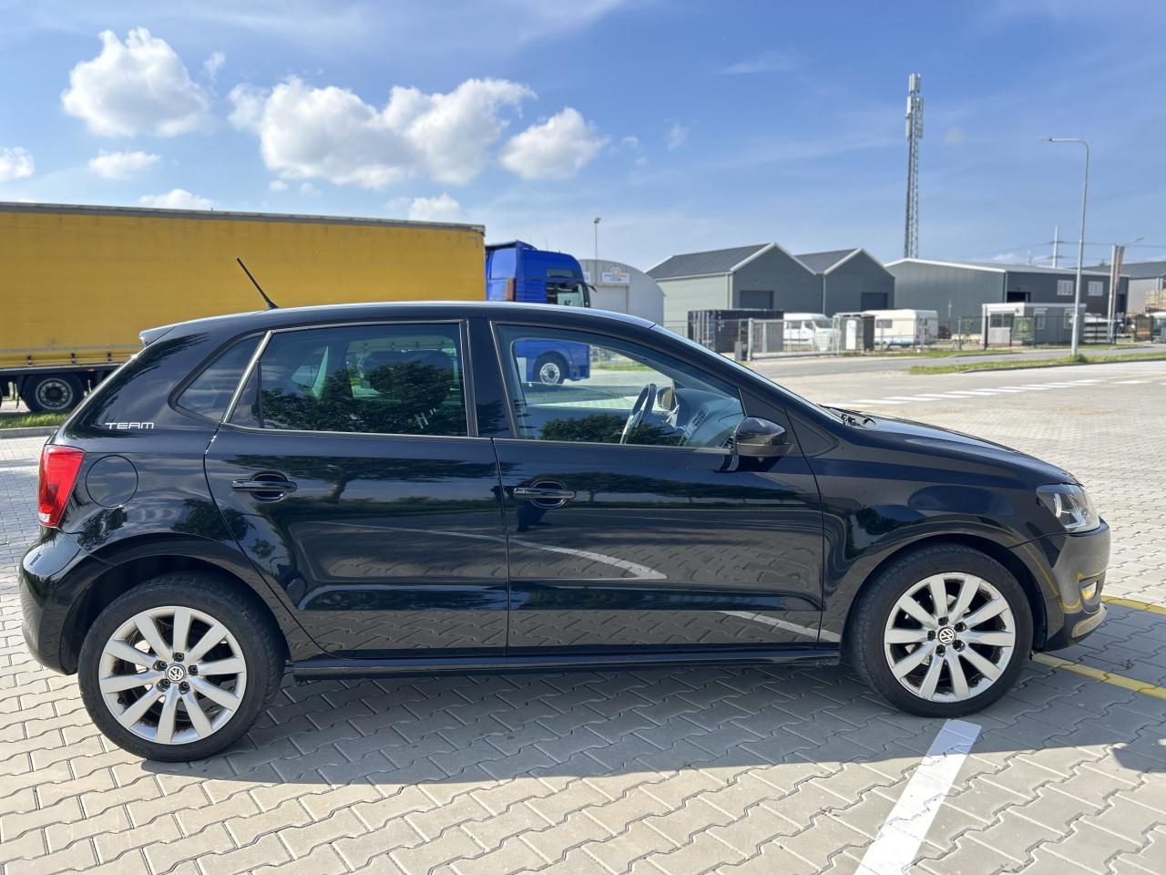 Volkswagen Polo 1.4-16V R-LINE|APK|CARPLAY|AIRCO|ISO-FIX|