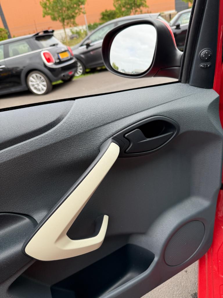 Ford KA 1.2 cool & sound - dealer onderhouden - 1 eigenaar