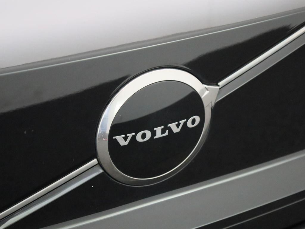 Volvo Ex30 single motor extended range core | automaat | apple carplay / an
