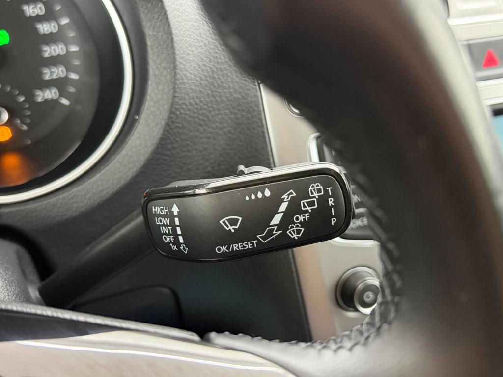 Volkswagen Polo occasion 1.0 bluemotion connected series | wit | tweedehand