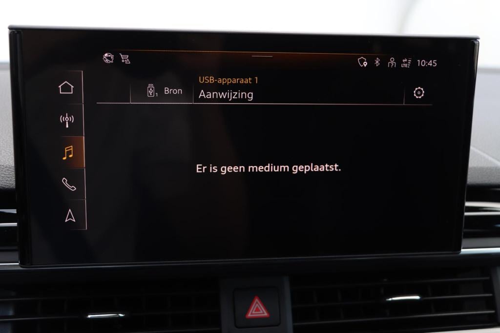Audi A4 avant 35 tfsi s edition 150pk s tronic