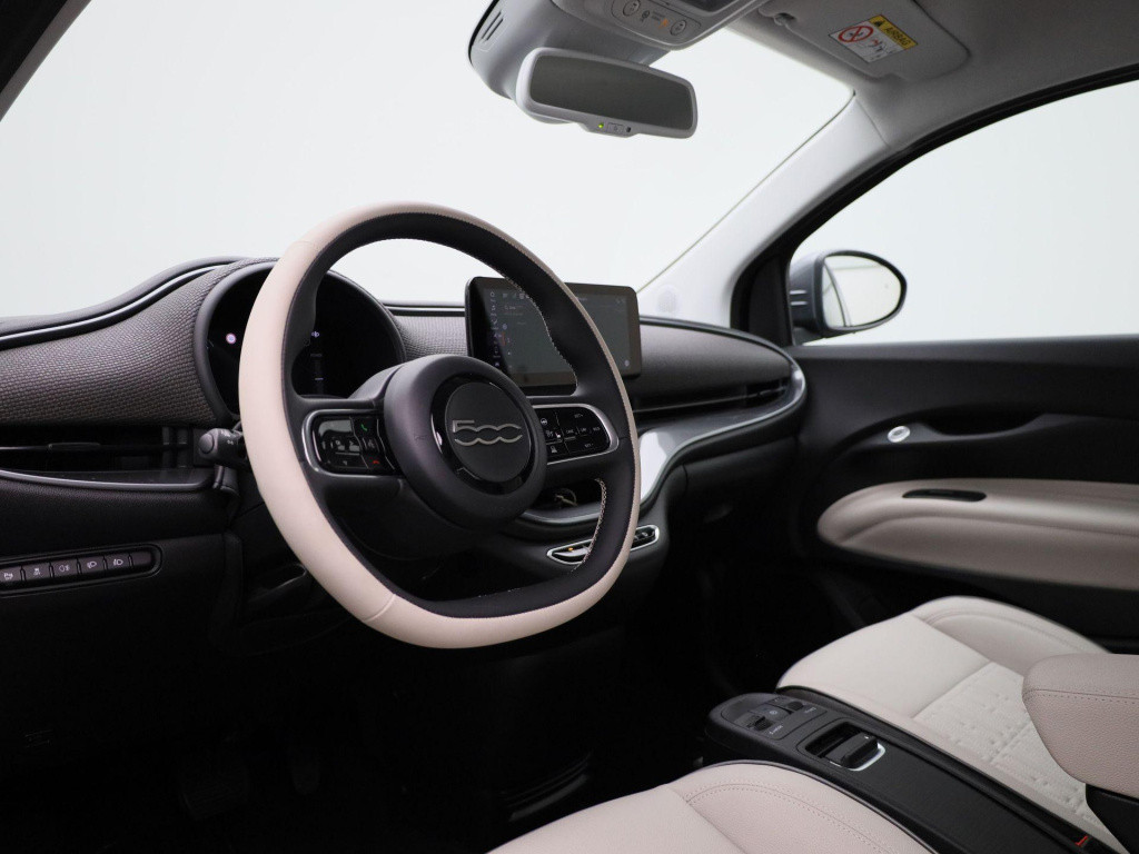 Fiat 500 la prima 42 kwh | automaat  | navigatie | virtual cockpit | verwar