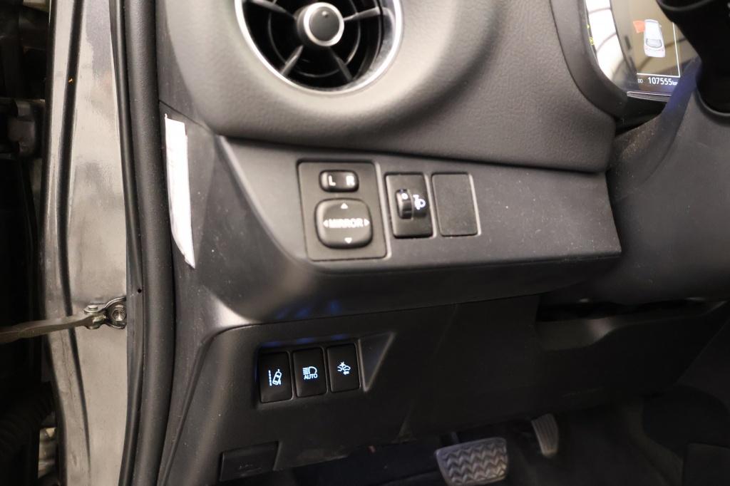 Toyota Yaris 1.5 hybrid executive