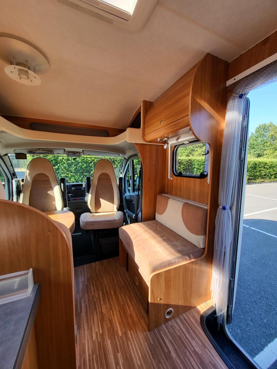 Camper Bürstner Marano T640 - Ruime, nette en compleet uitgeruste camper