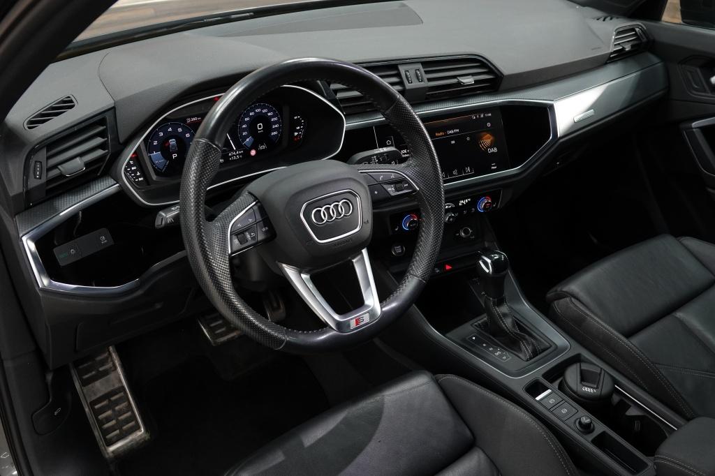 Audi Q3 1.5 tfsi | stoelverw. | trekhaak | pdc |