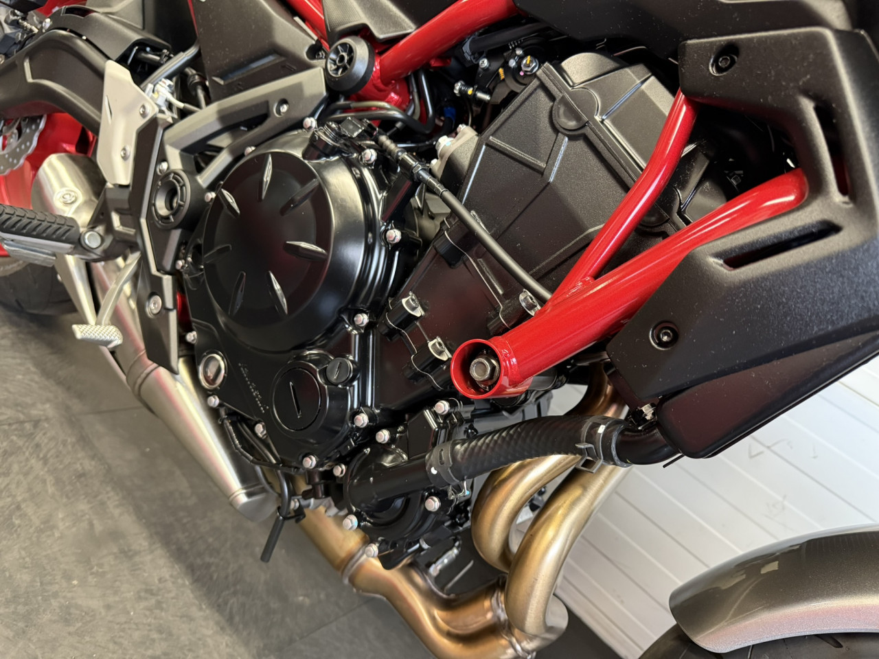 Jonge Kawasaki Z650 slechts 1400km bj 2023!