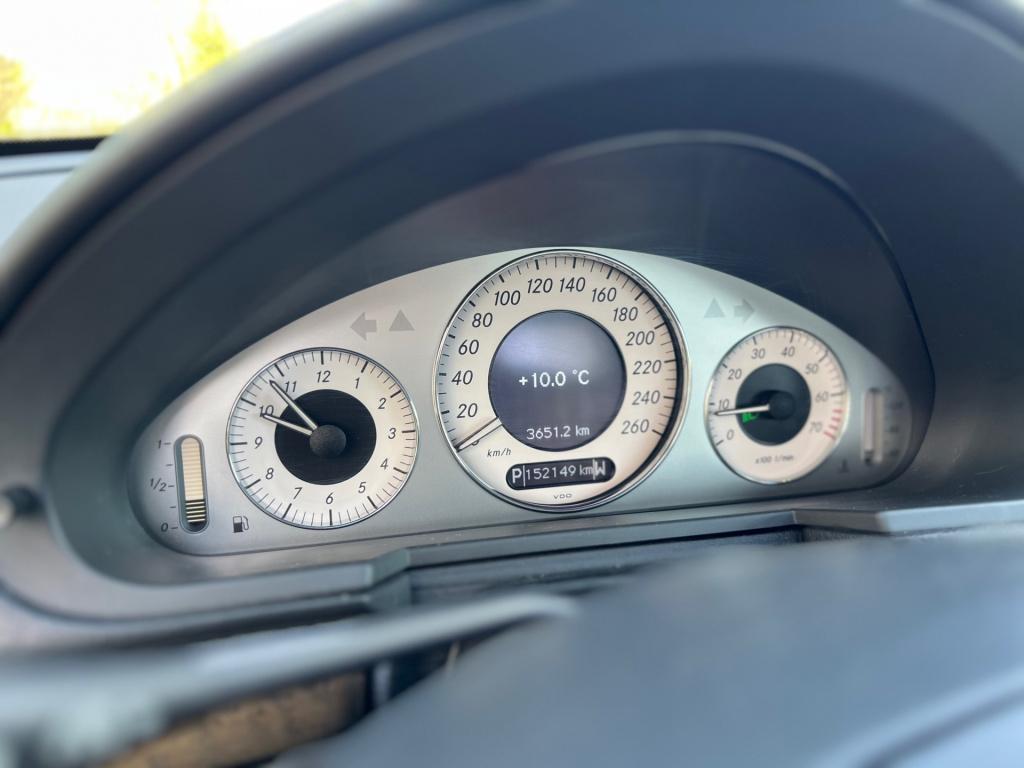 Mercedes-Benz E-Klasse 240 avantgarde