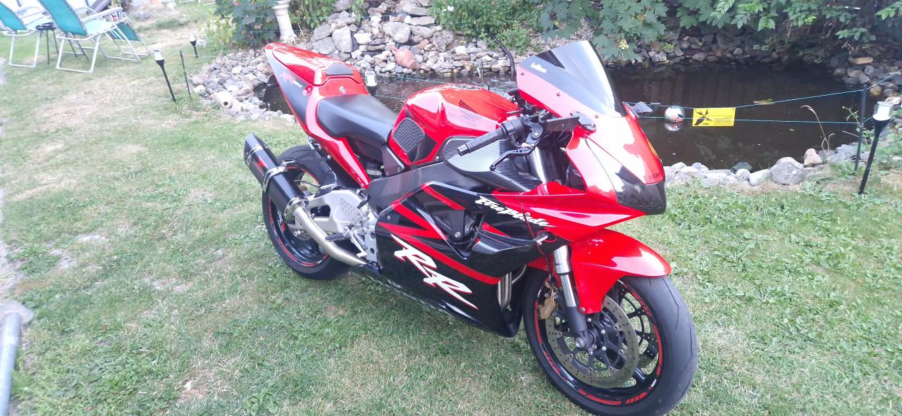 Honda CBR 954rr Fireblade
