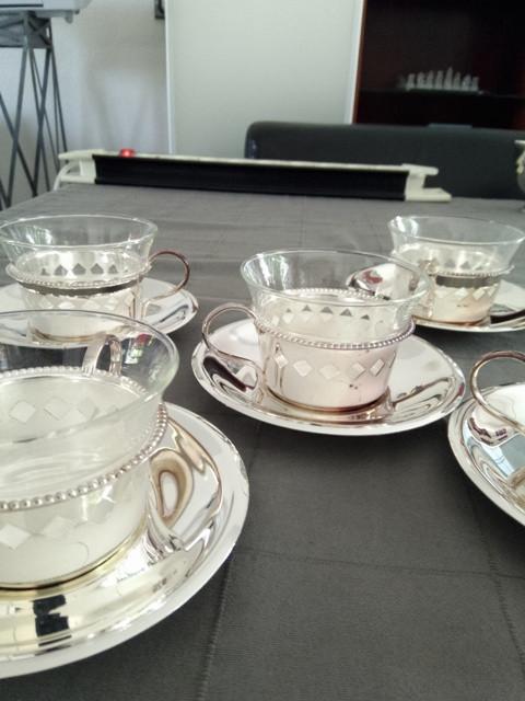 Set van 5 verzilverde kop en schotels