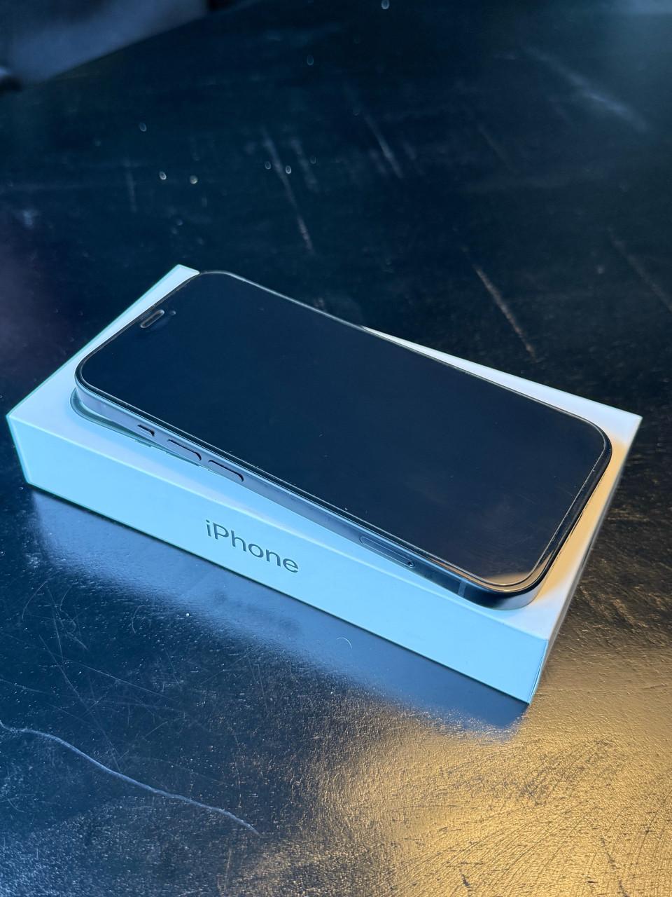 Apple Iphone 15 zwart 128GB