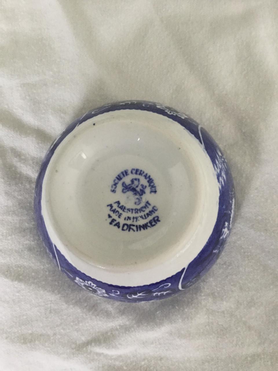 Onbeschadigd, 3 stuks spoelkommen Societe Ceramique Maestricht Tea drinker